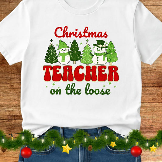 Christmas Teacher on the Loose Teacher Shirt - teachngear