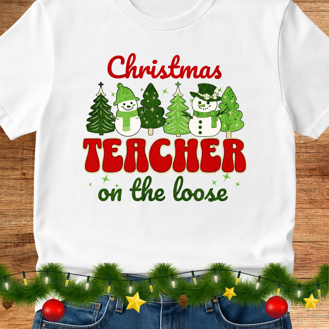Christmas Teacher on the Loose Teacher Shirt - teachngear
