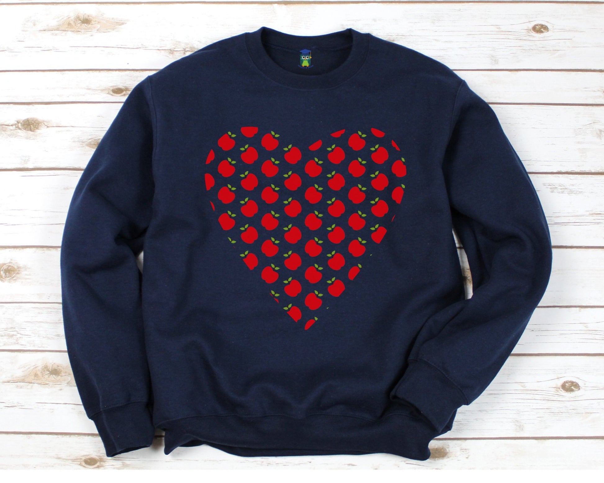 Apples Heart Teacher Sweatshirt - teachngear