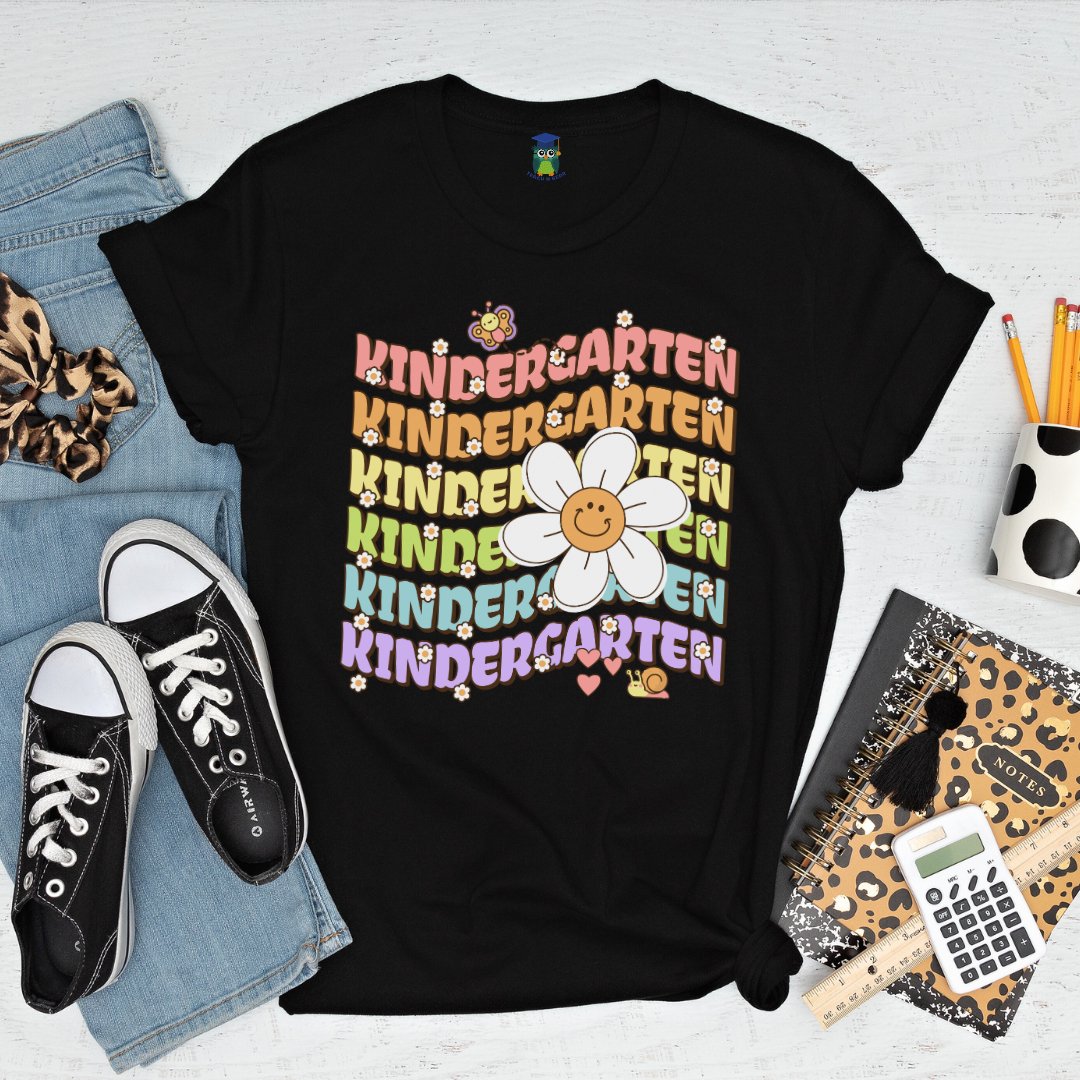 Kindergarten Daisy Teacher Shirt - teachngear