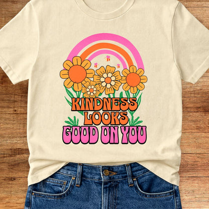 Kindness Looks Good on You 2 Teacher T-Shirt - teachngear